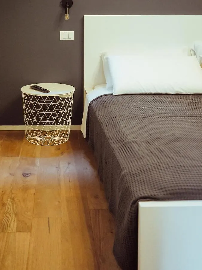 Bre Apartments - Pigafetta فيتشنزا 0*,  إيطاليا